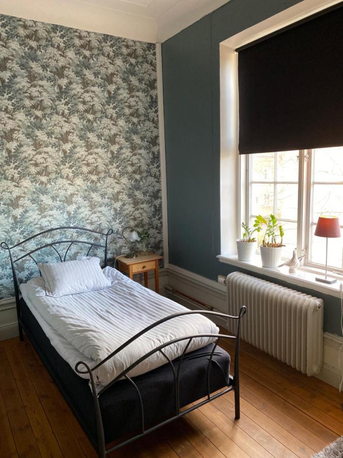 Ting1903 Bed & Breakfast Авеста Экстерьер фото